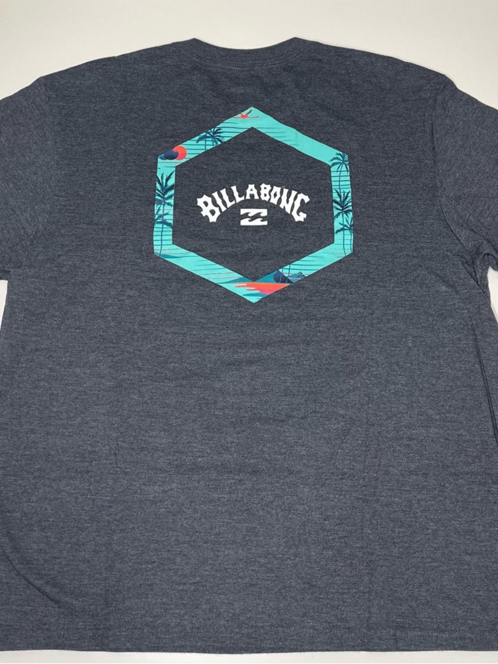 Men’s Billabong Access Tee Short Sleeve Crewneck Surf Graphic Size LARGE
